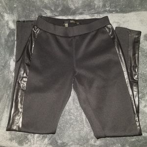 Kardashian Kollection leggings